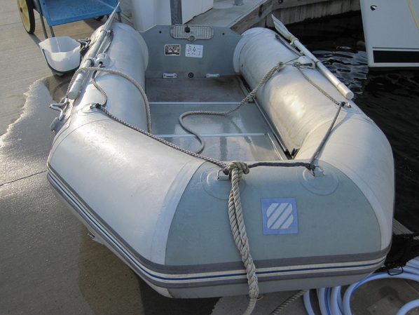 A look at our freshly cleaned dinghy Kya.