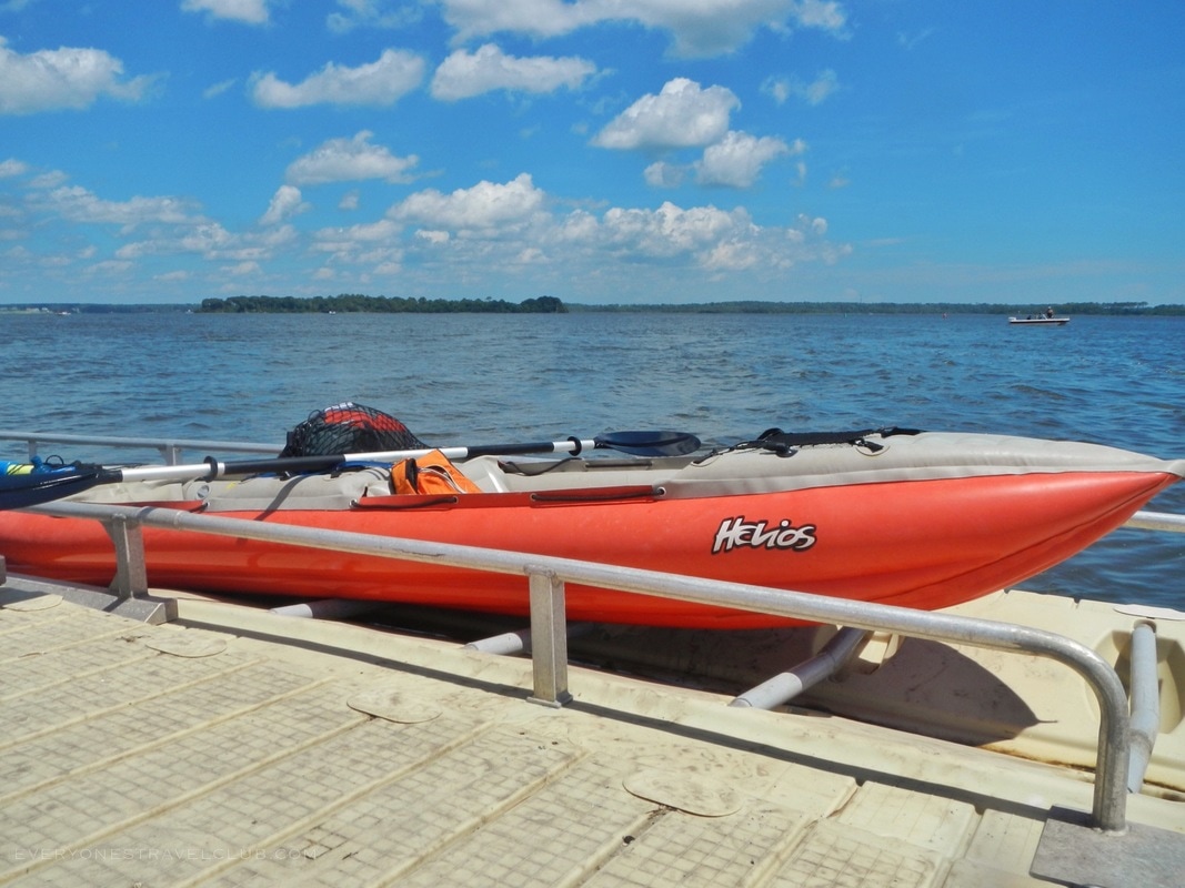 Launching an Innova Helios inflatable kayak from Bicentennial Park in Swansboro NC.
